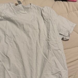 Gildan Men's White Short Sleeve Tee